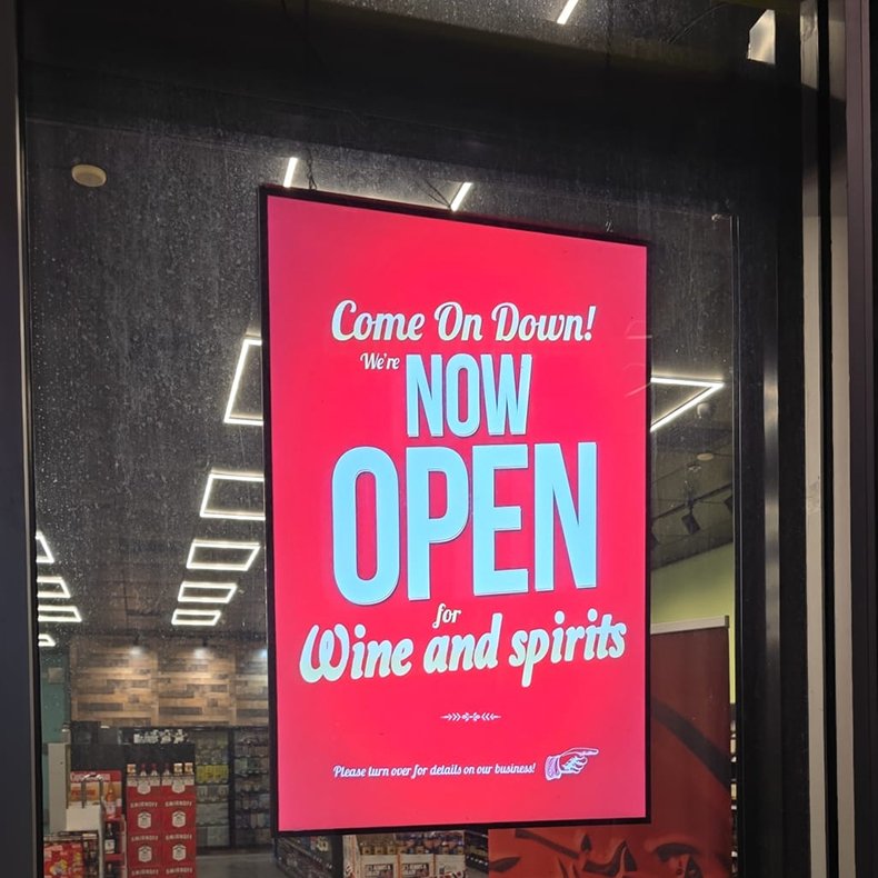 Real Estate Outdoor Window Display Board Magnetic Advertising Menu Light Boxes Slim Frame Poster Led Light Box