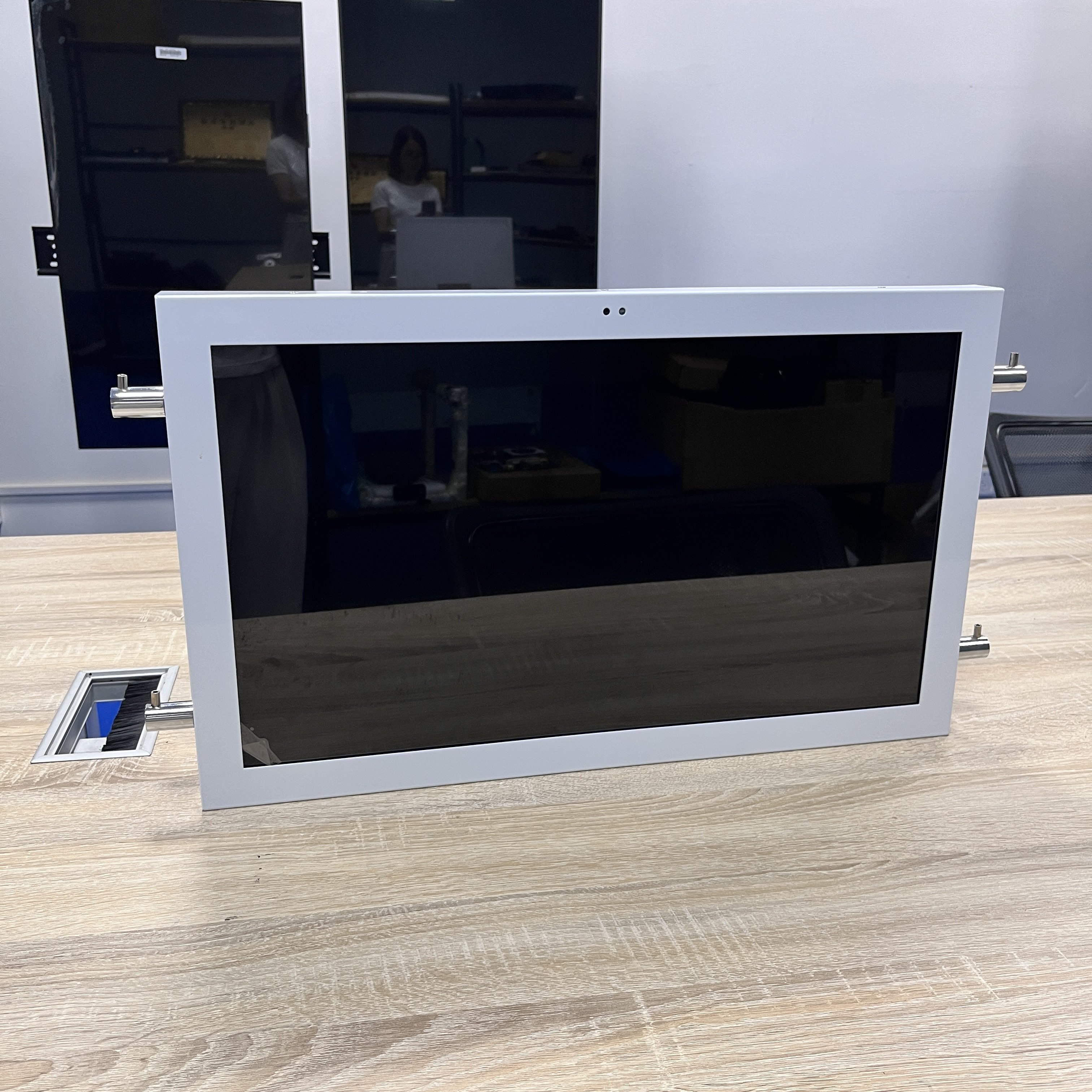 21.5 Inch Innovative Shop Window Expose Displays 2K Dual-sides Triple-sides High Brightness LCD Advertising Display Android 11