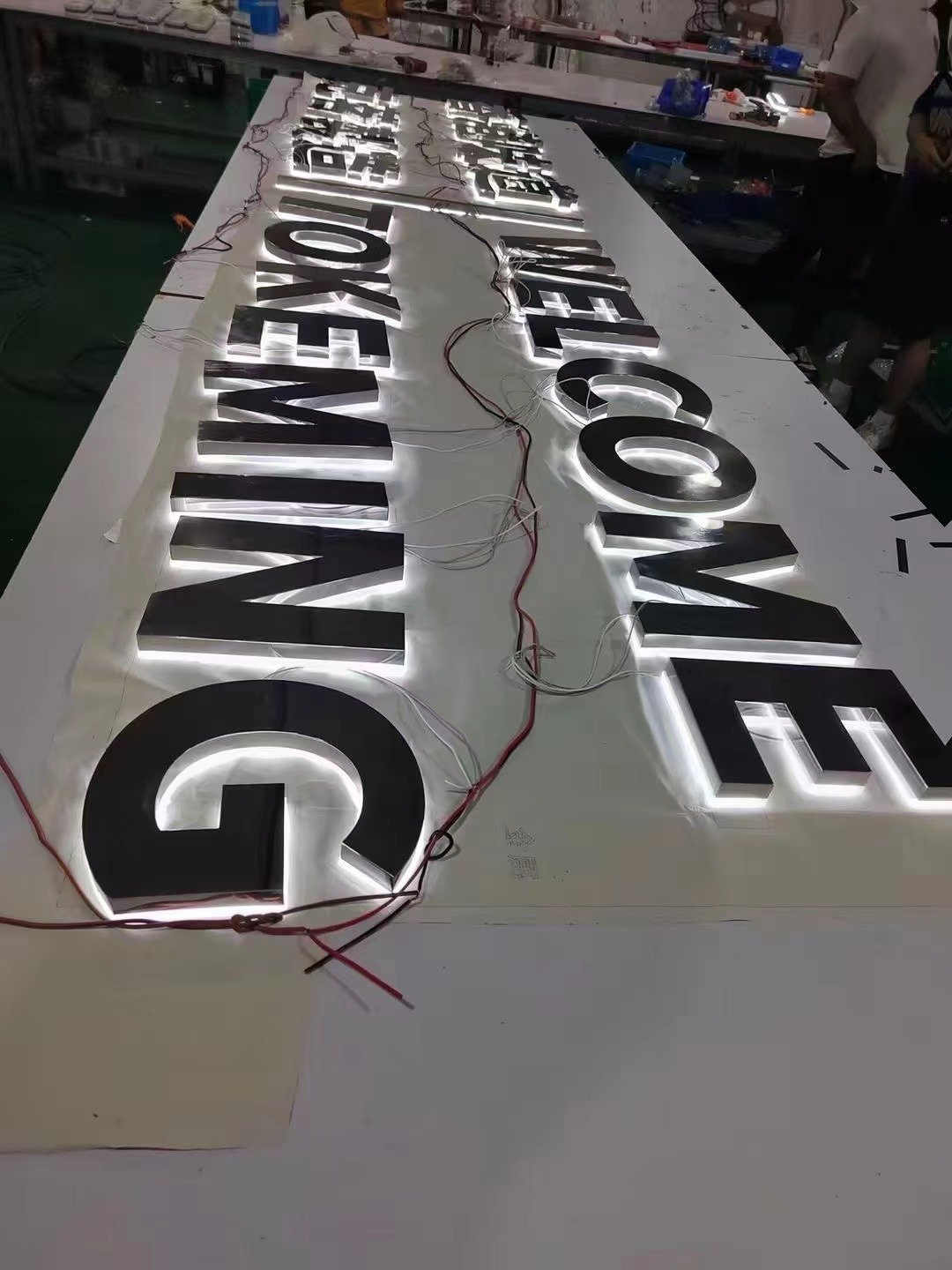 Customizable LED Signage Metal Backlit Decorative Letters and Logo LettersNeon light/Led Letter
