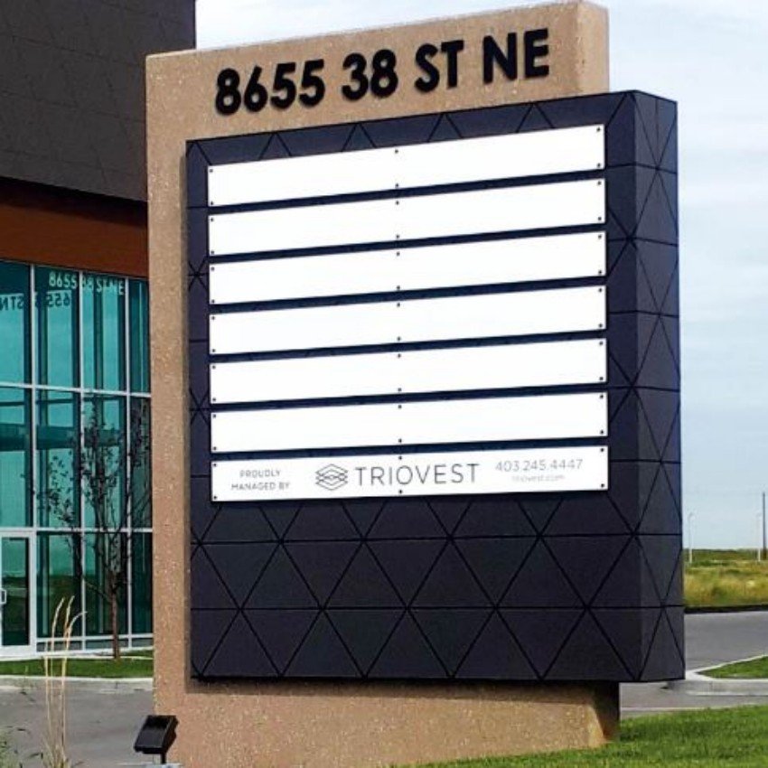 Premium Quality Commercial Building Sign Affordable Advertising Road Pylon Signs With Long Use Life And Custom Service