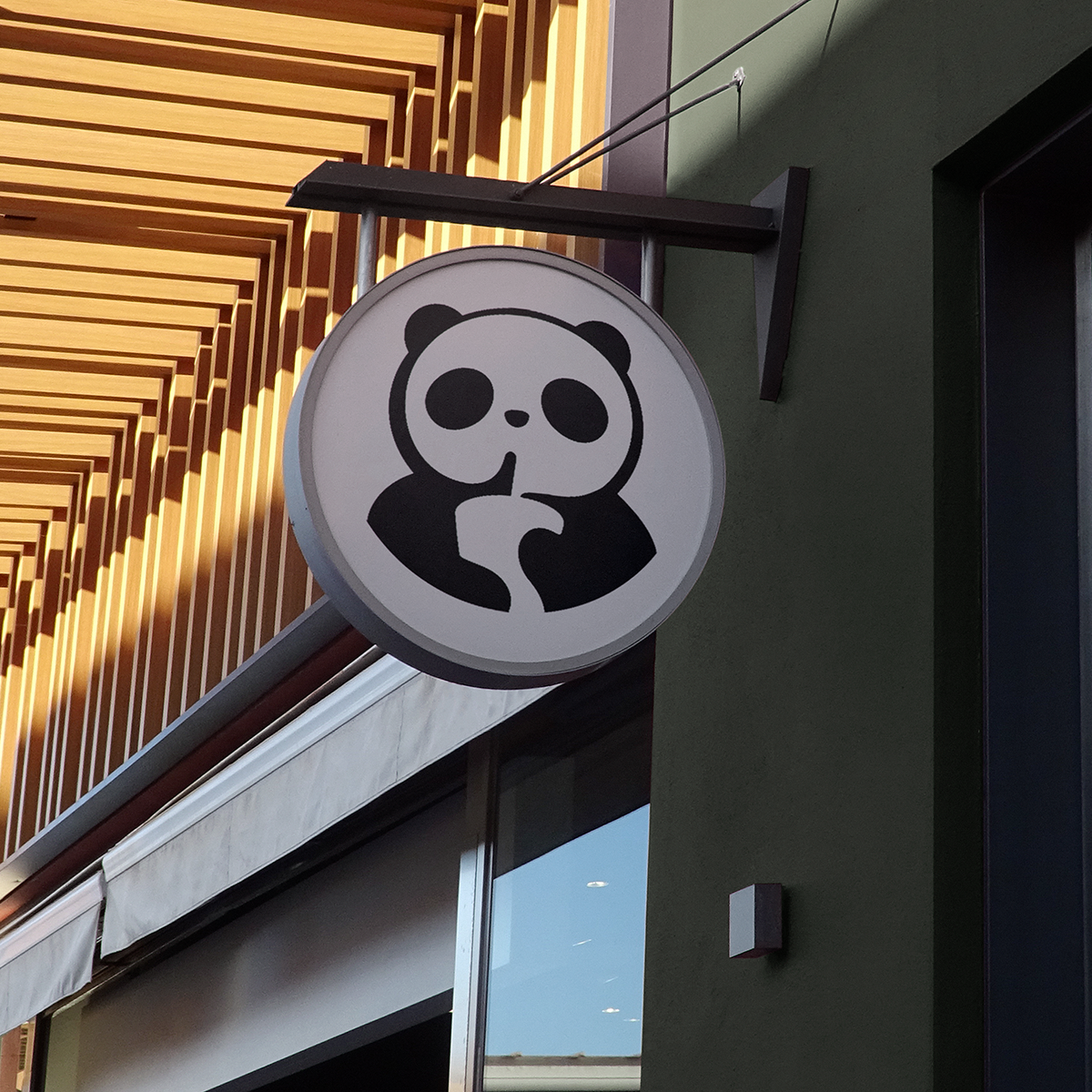 Custom Luminous Acrylic Sign Baking Paint Frame Advertising Light Box Board Lightbox Store Outdoor Led Signage Logo Signboardy