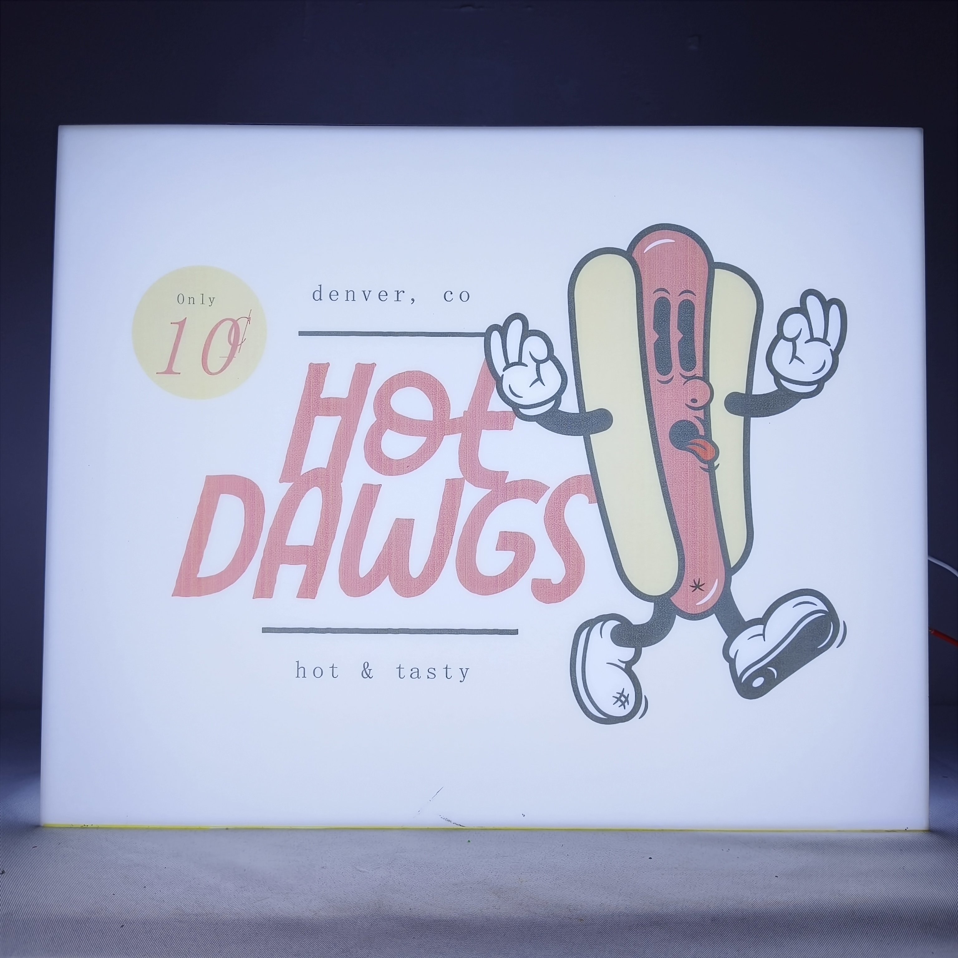 OEM ODM Outdoor LED Lightbox Signboard Low Power Consumption A4 Size 3D Letter Advertising Sign on Wall Metal Frame