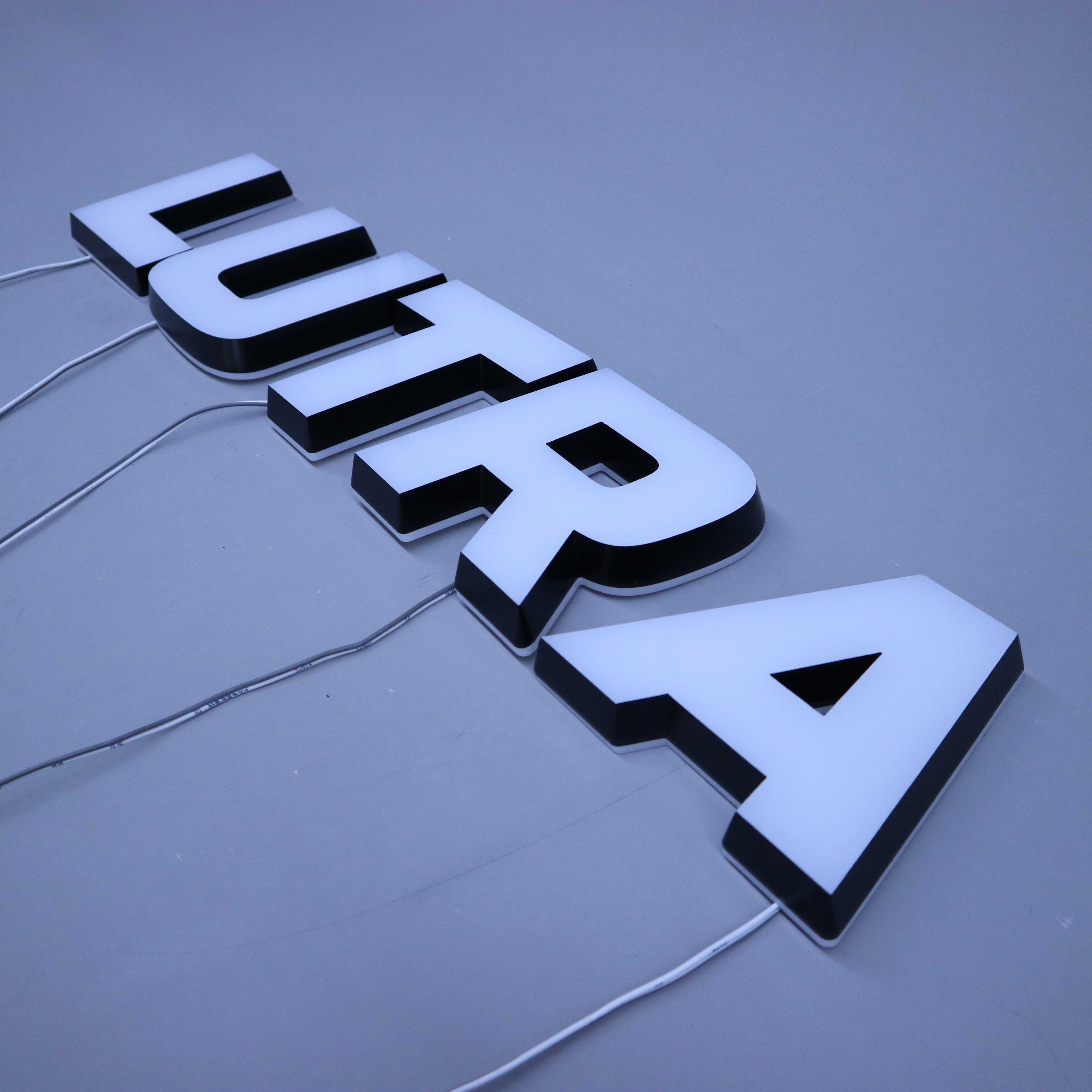 CARREY Customized Store Sign 3D Channel Letter Logo Signs Hotel Acrylic Signage glow Sign Board for Shop