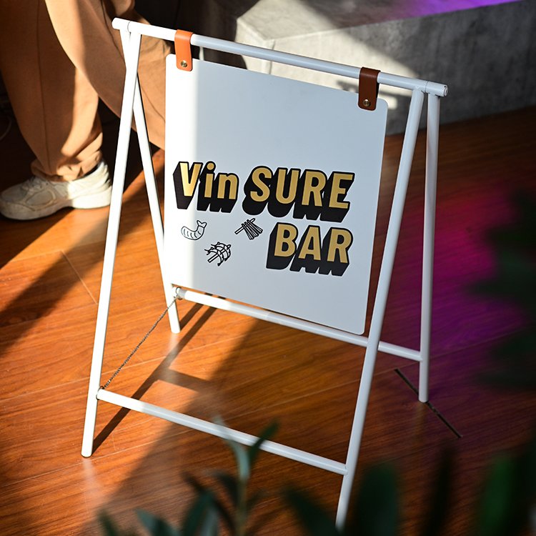 Custom Floor Display Card Storefront Advertising Welcome Board Removable Foldable Portable White Black Sign Board Display Rack