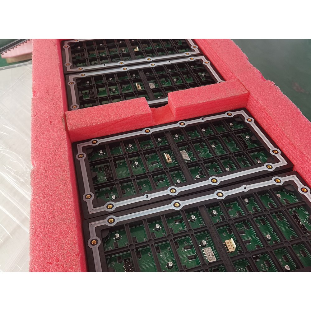 P2.5 P3 P4 P5 P10 Right Angle Design Advertising Display Board Outdoor led screen for Advertising and Video Application
