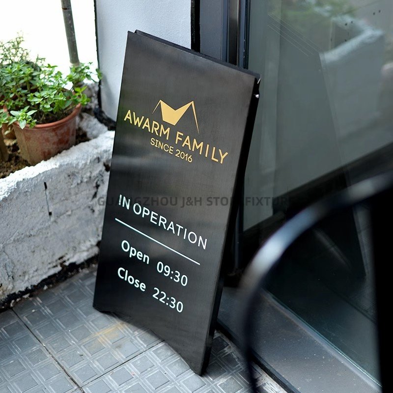 Brand new advertising light boxes display fashionable advertising sign boards electronic billboard outdoor