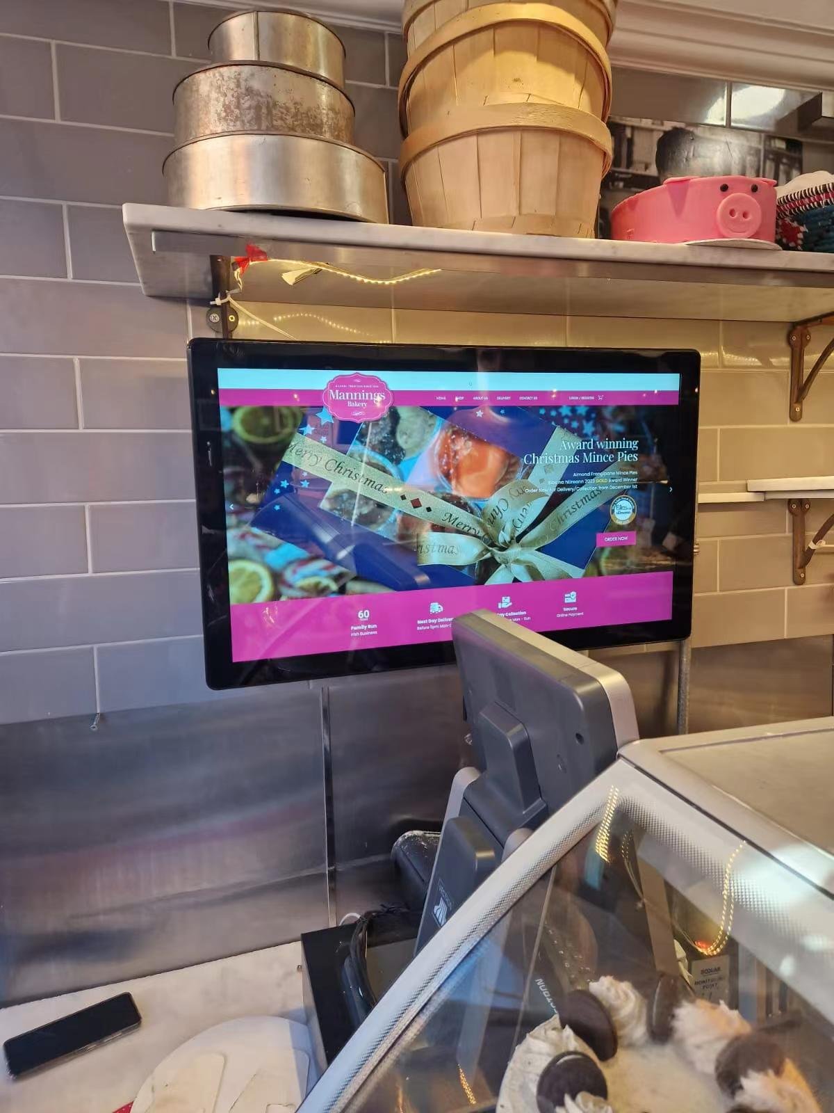 49 Inch Digital Signage Wall Mounted Advertising Screen Digital Menu Board Android LCD Advertising Display