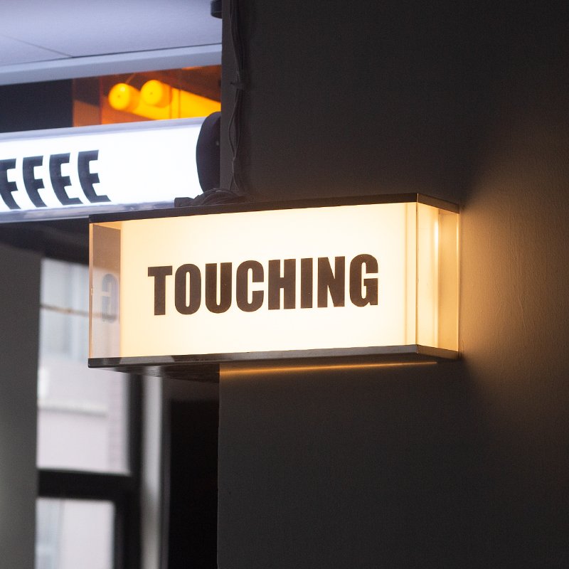 Custom Acrylic Light Box Wall-mounted LED Light Box Rectangle Plane for Retail advertising light boxes Pub Bar Hotel