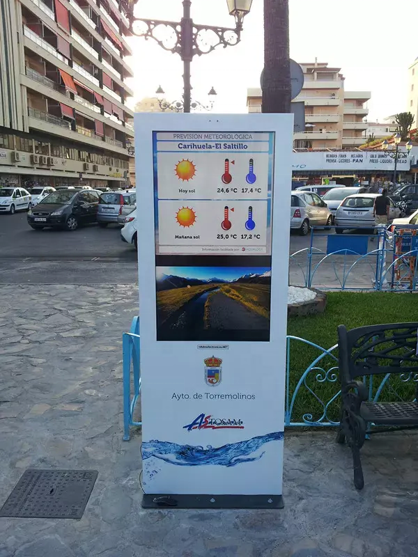 55" LCD Outdoor Kiosk Advertising Machine Outdoor Poster Drive Thru Menu Board restaurant High Brightness Advertising Screen