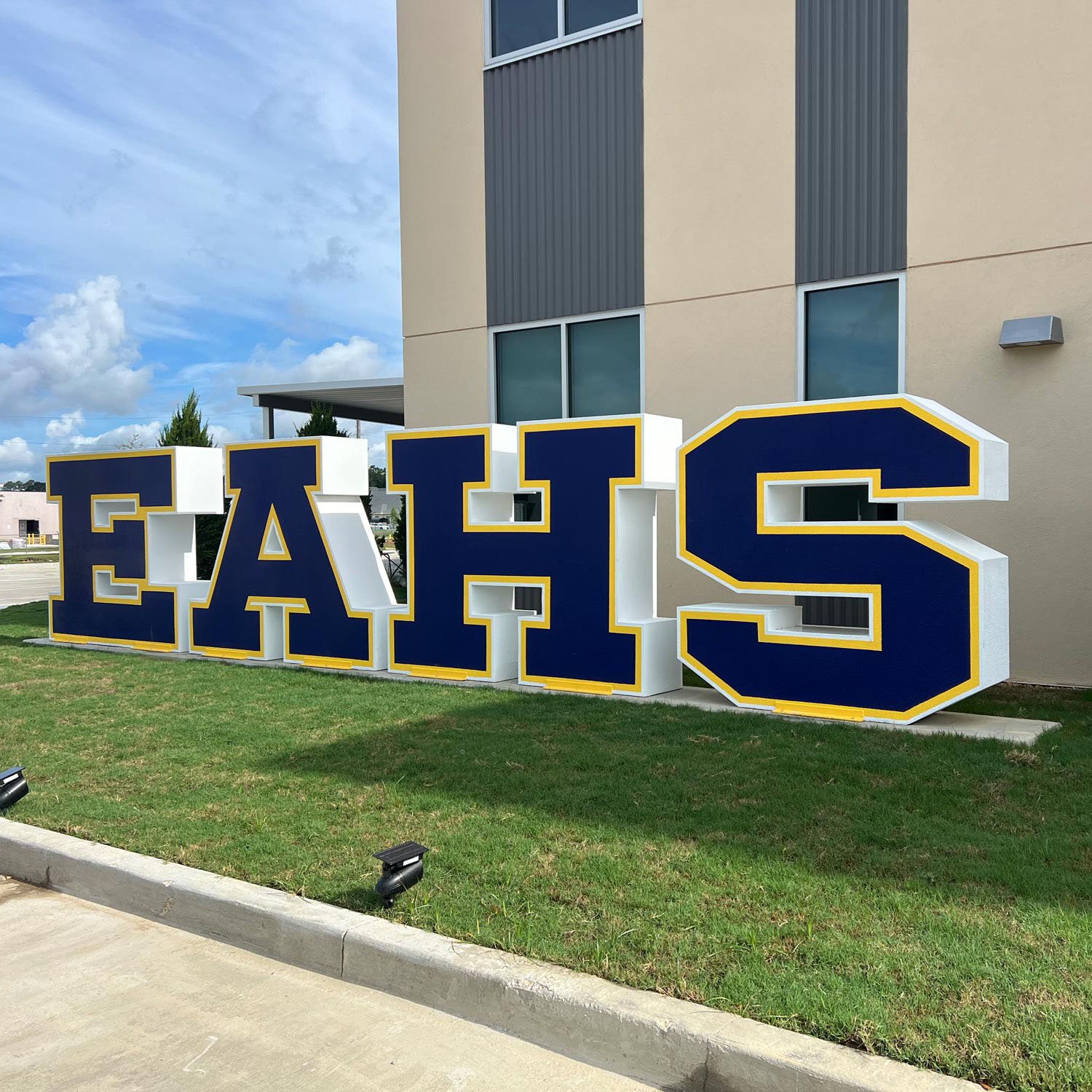 Custom Logo Advertising Non-Illuminated Marquee Letters Signs Outdoor Large Giant Word Wall Mounted Colorful Letter Signs