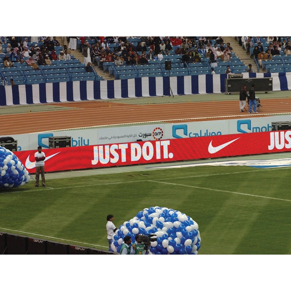 P10 10Mm Outdoor Waterproof High Brightness Soccer Banner Stadiums Led Screens Electric Advertising Sports Fence Led Boards