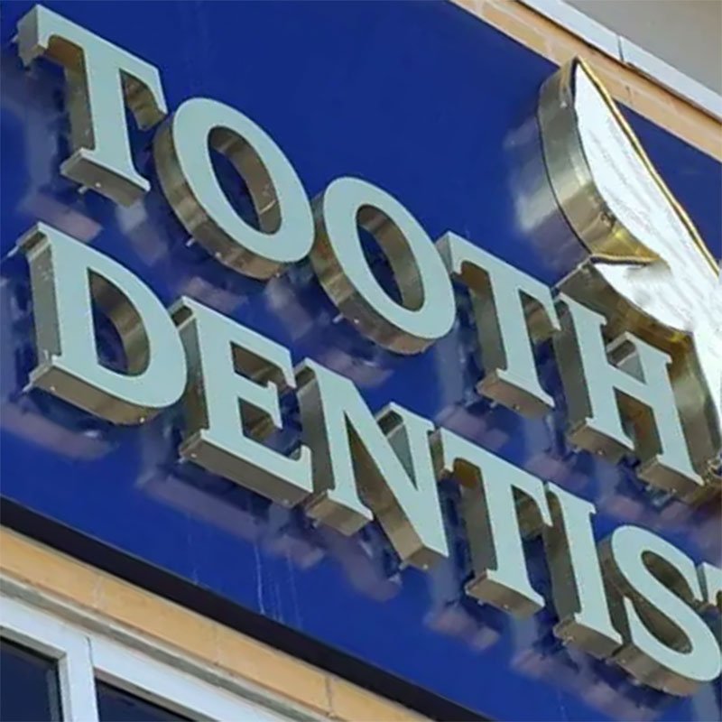 White Metal Backlit Logo 3D Halo Lit Signage Stainless Steel Lettering Custom Led Outdoor Advertising Signs Led Backlit Letters