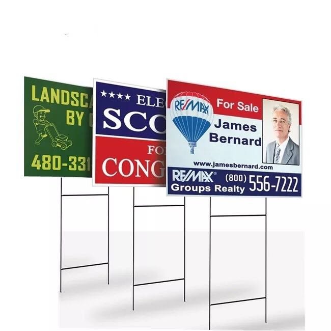 Advertising display board