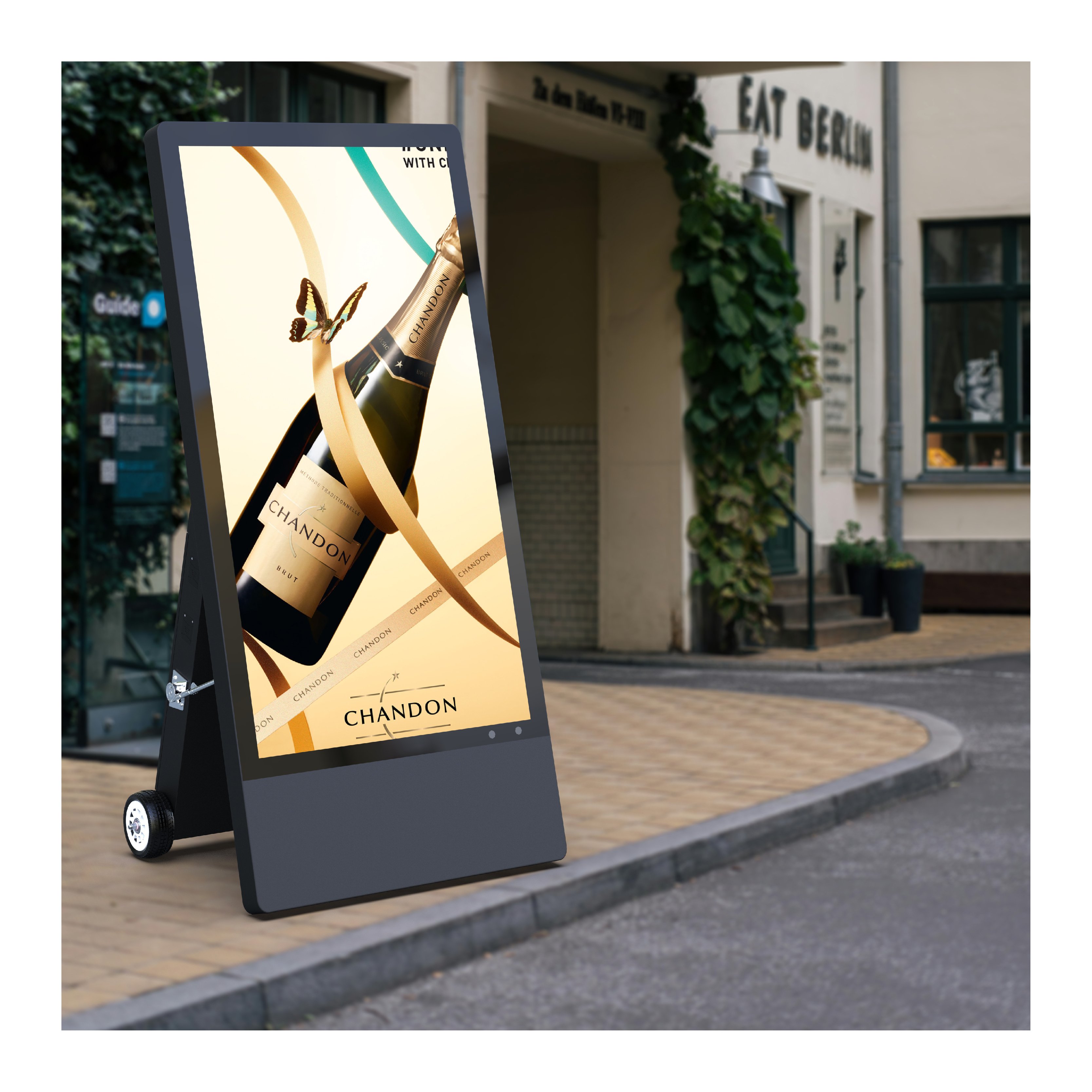 Factory Price Portable 43 Inch Battery Powered IP65 Waterproof LCD Outdoor Digital Signage Kiosk Displays