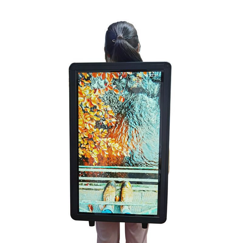 21.5 Inch 32 Inches Human Walking LCD Video Digital Advertising Player Android Capacitive Touch Backpack Type Billboards