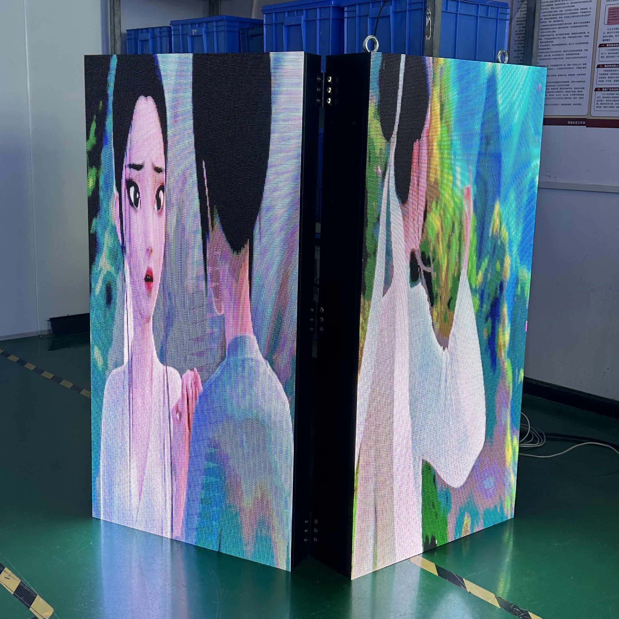Remote Control Outdoor Advertising with Pole LED Displays P3.076 street light billboard led display