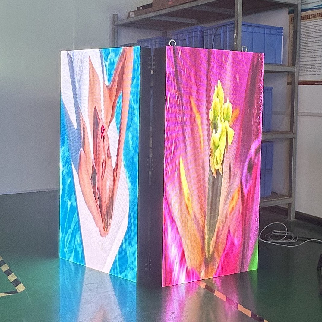 Remote Control Outdoor Advertising with Pole LED Displays P3.076 street light billboard led display