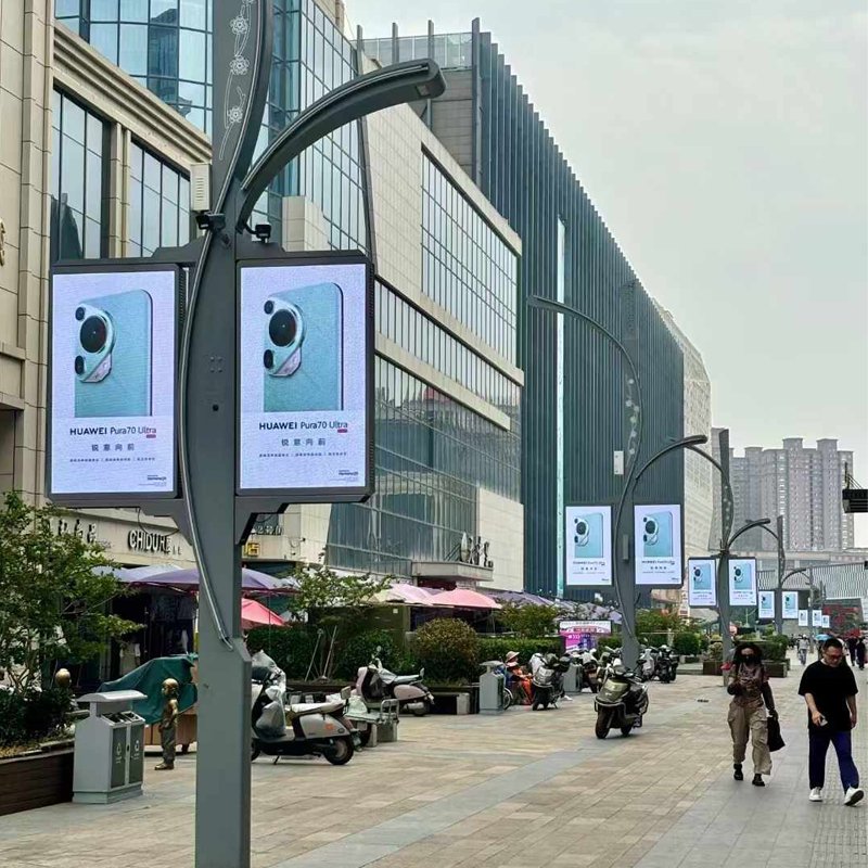 Advertising Double Sided Board Waterproof Street LED Light Pole Display Screen Billboard Led Screens Outdoor