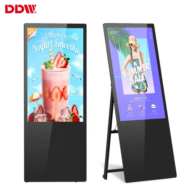 43 49 55inch battery powered in store advertising board display restaurant mobile moveable portable digital signage
