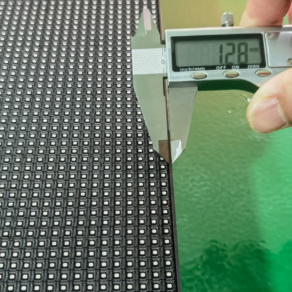 Outdoor Waterproof LED Sign P5 LED display Programmable Custom LED Screen