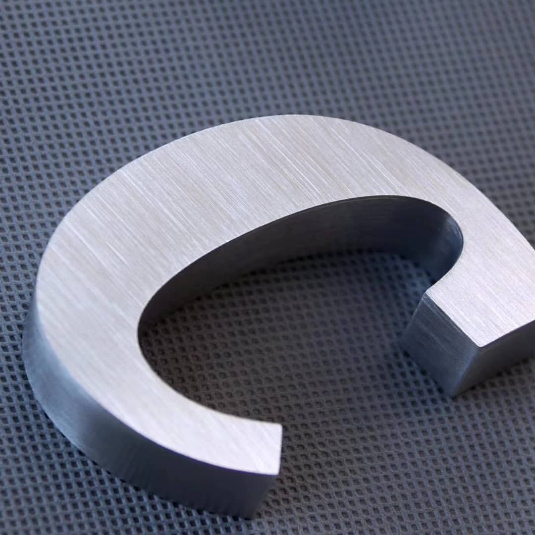 Custom metal sign 3d letter signage sign board outdoor signs for business