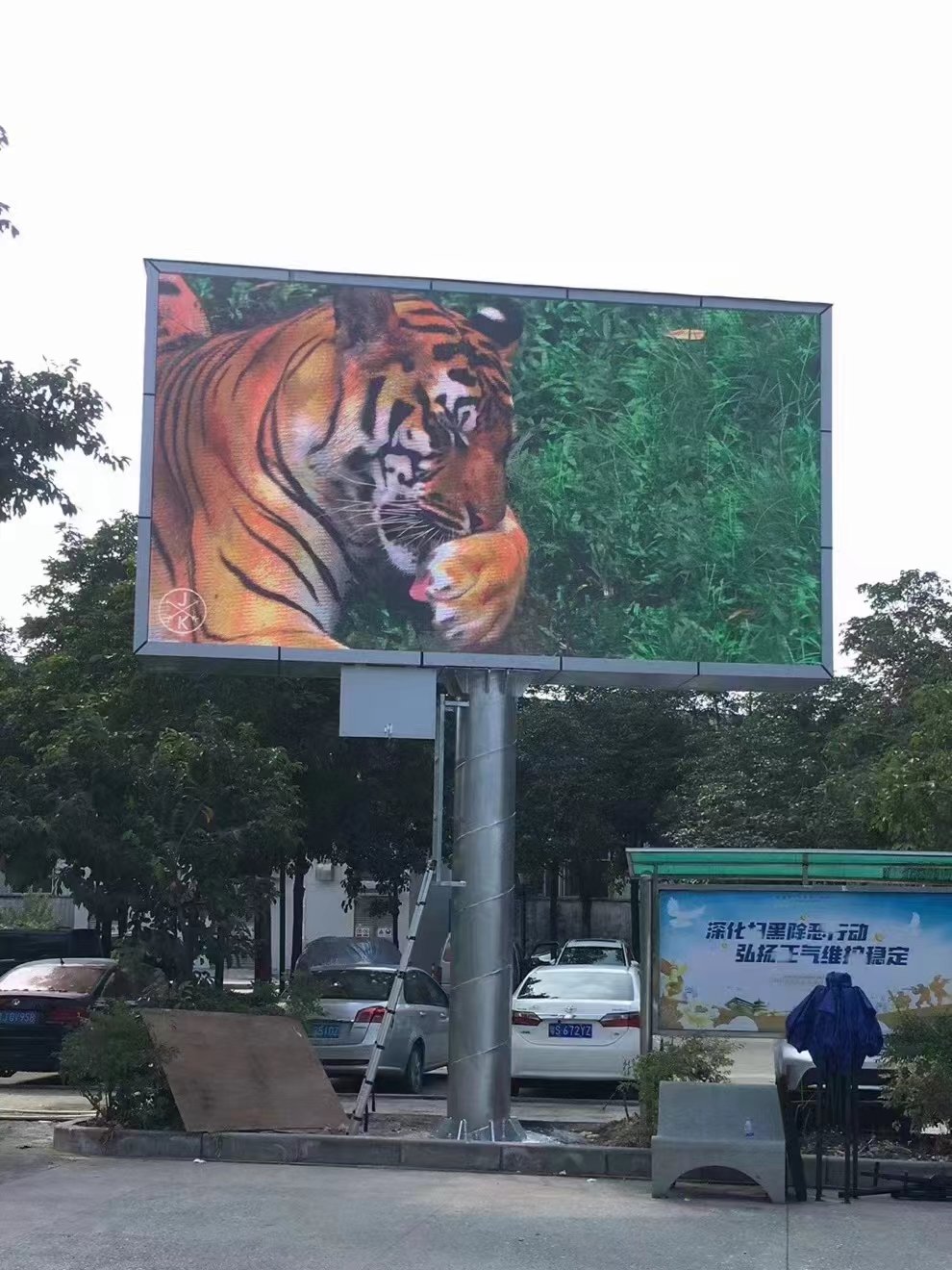 Shenzhen P6 waterproof Aluminum Cabinet Outdoor Advertising Led Signs Board Digital Signage and Displays