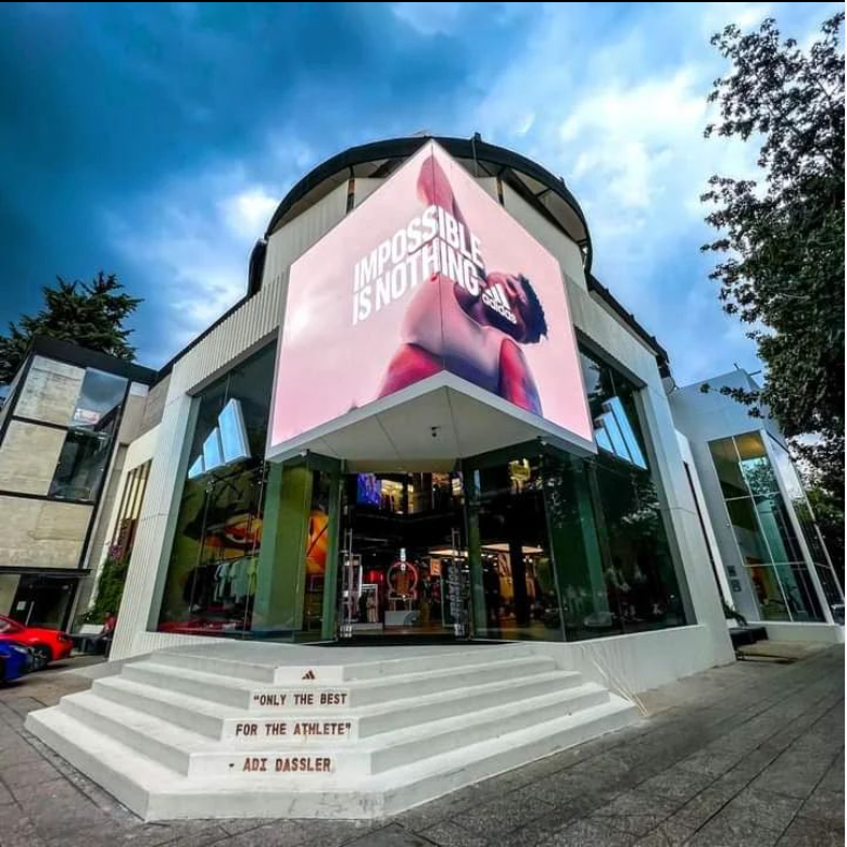 P5 Outdoor SMD High Brightness Full-Color LED Advertising Display Screen Panel Board Digital Signage video wall