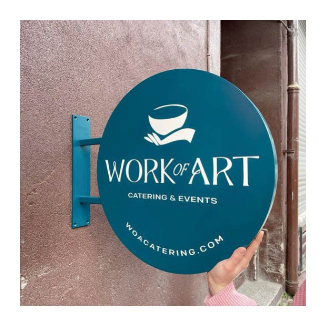 Modern Metal Store Signs Custom Outdoor Shop Wall Hanging Advertising Business Sign Advertising led Boards Round Blade Sign