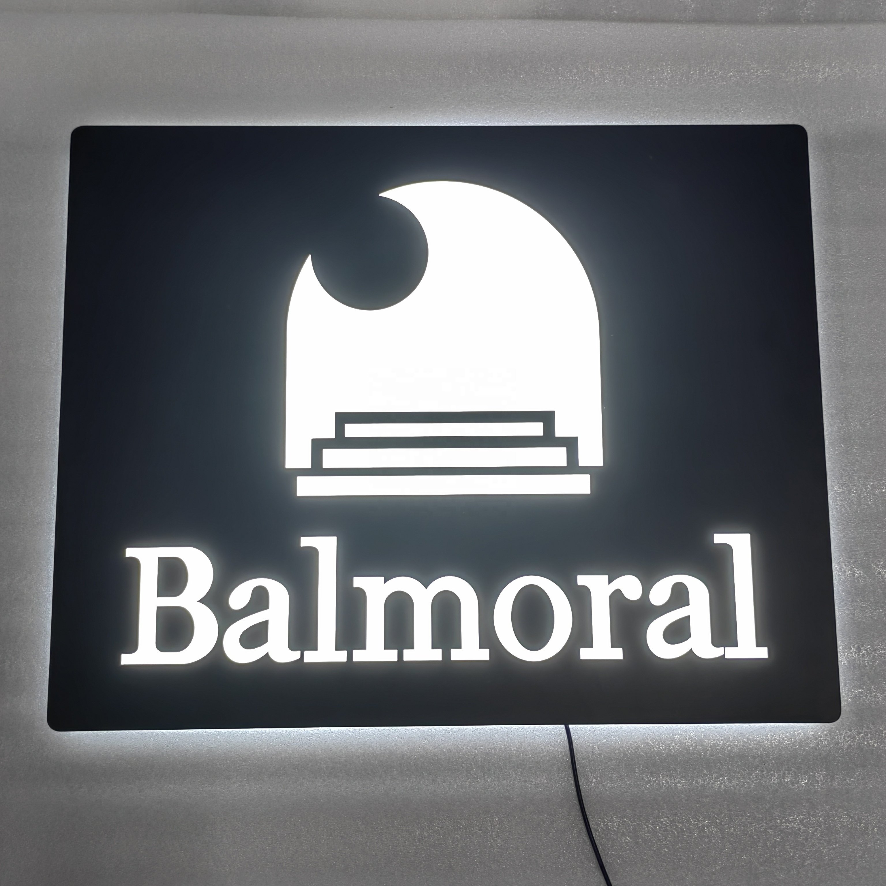 Koncept 20inch Custom Commercial Frontlit and Backlit Reverse Cut Rectangle LED Light Box Restaurant Signage Outdoor Sign