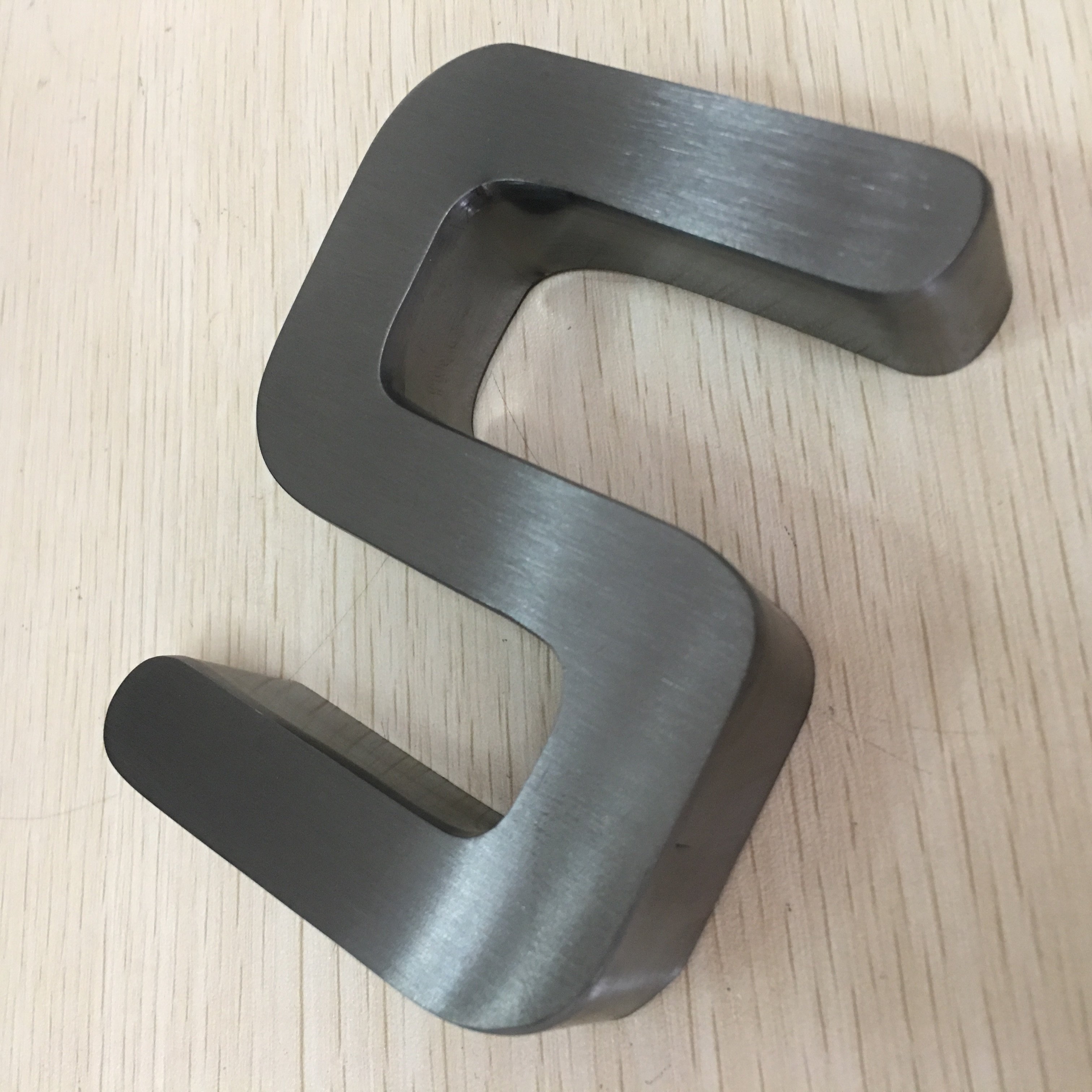 Gold or Silver Metal Lettering Fabrication Signage and Advertising Board Fine Metal Lettering Manufacturer