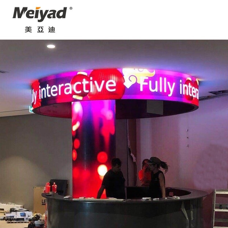 China Factory Curve Flexible Digital Advertising Board Led Flexible Screens Cylindrical Led Display