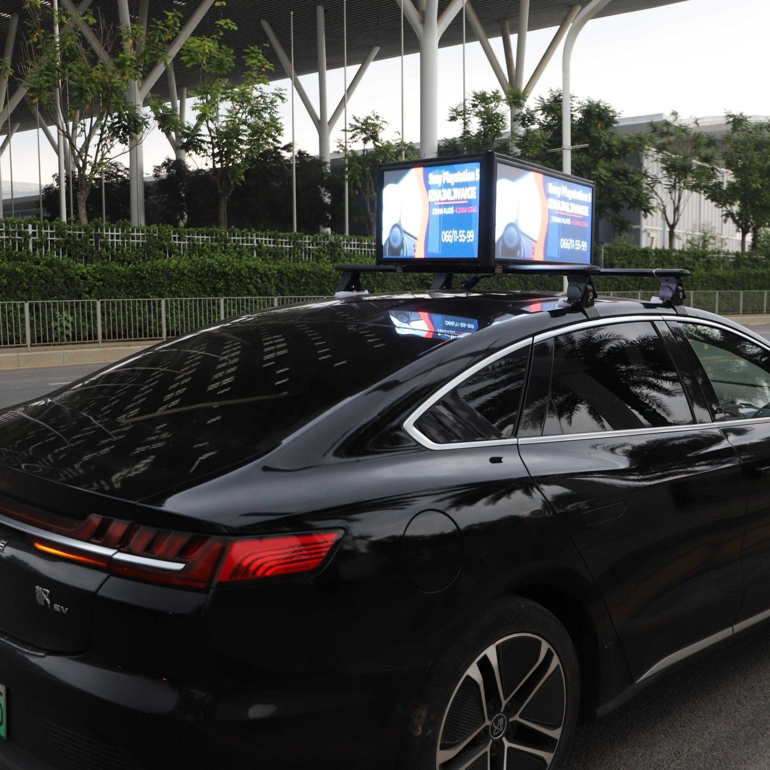 P2.96mm Taxi top led display Three sides display HD Energy saving car top advertising signs taxi roof top board car roof top