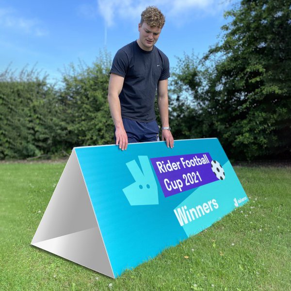 Outdoor high quality printed advertising board 5mm corflute corrugated plastic Triangle signs
