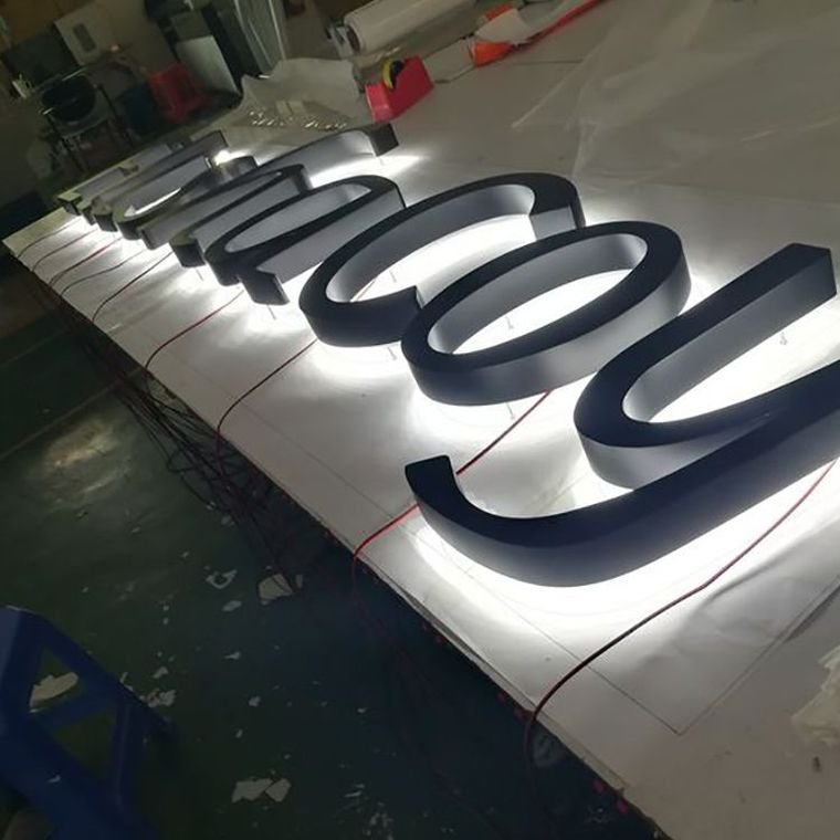 Good Quality Custom Advertising Led Business Metal Backlit Sign Silver Led Outdoor Sign Board