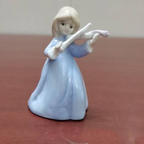 Exporting to the original single -end hand -painted ceramic girl angel all -porcelain ornament a pair of creative gift crafts