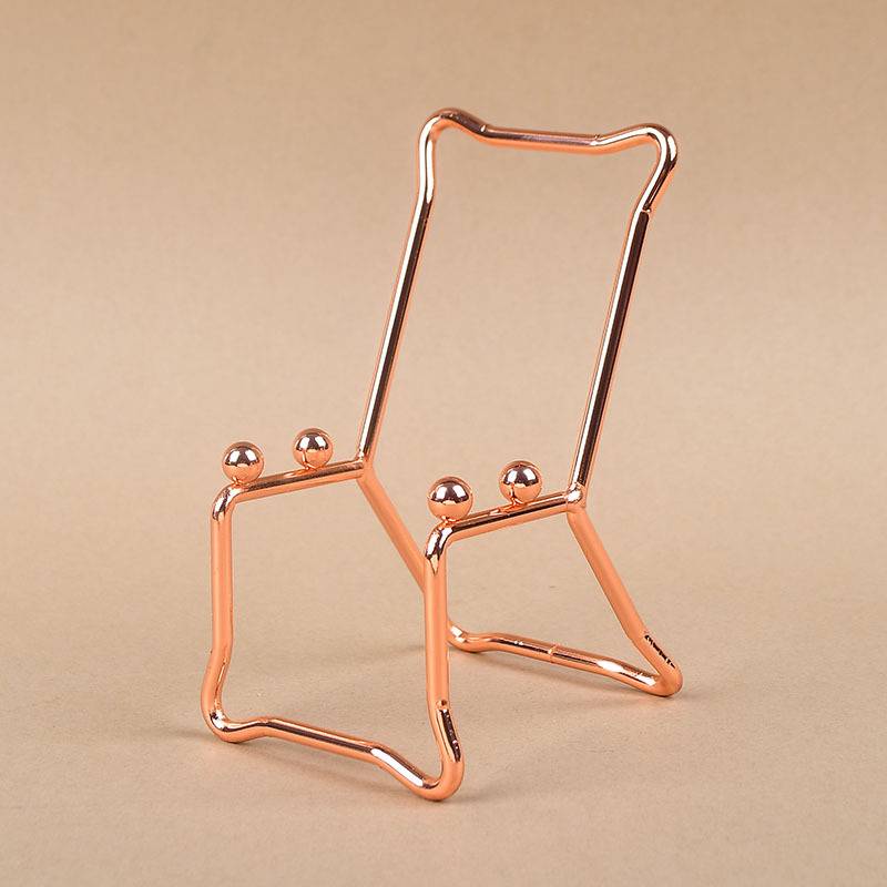 Small chair mobile phone bracket Simple iron art creative metal ornaments ore rough crystal agate tablets display standing stand