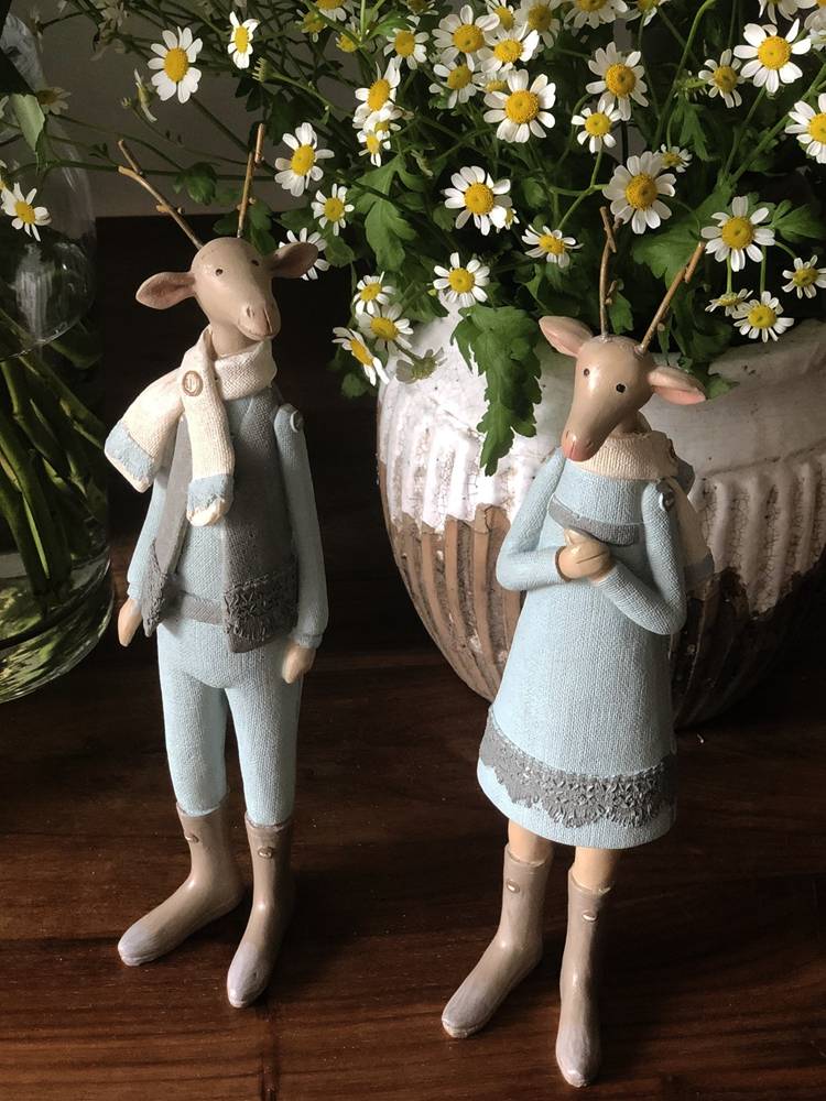 Special Promotion One -to -58 yuan free shipping American rural style high -end resin imitation cloth couple deer ornaments