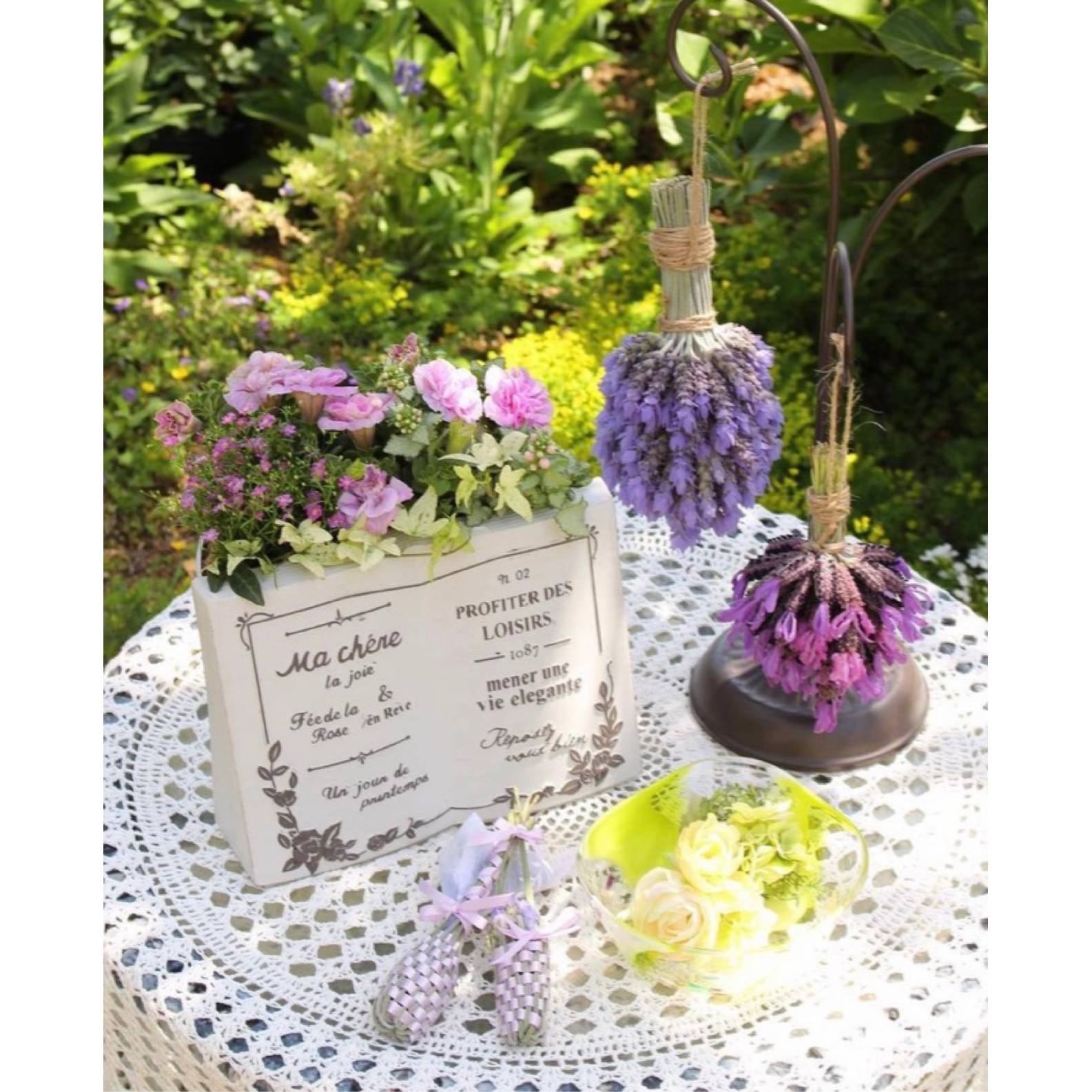 Japanese INS Wind English Book Resin Pot Basin Swing Garden Garden Grocery Decoration