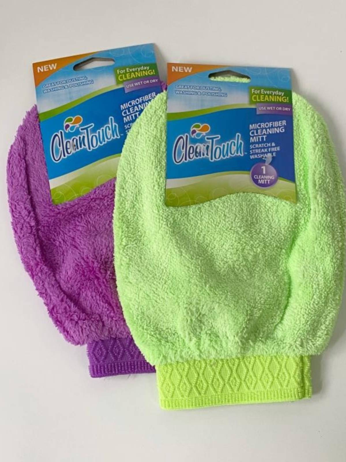 Order coral velvet dust gloves cleaning cloth housework clean gloves, louver ornaments, plastering