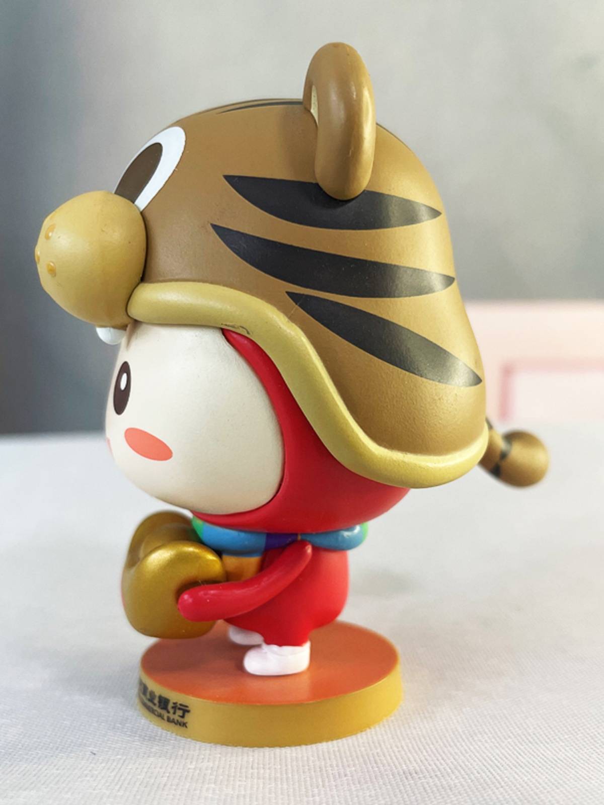 Gaming hand -made blind box trend doll pre -sale customization