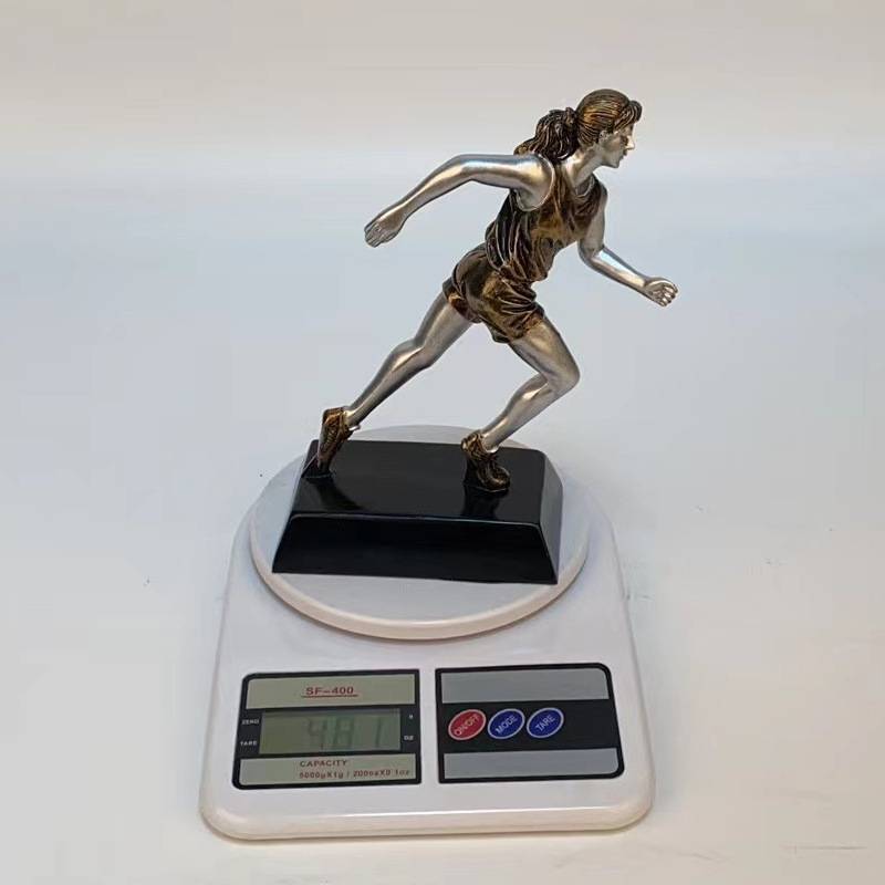 Sports resin craft series gold and silver women's running trophy decoration creative ornaments crafts