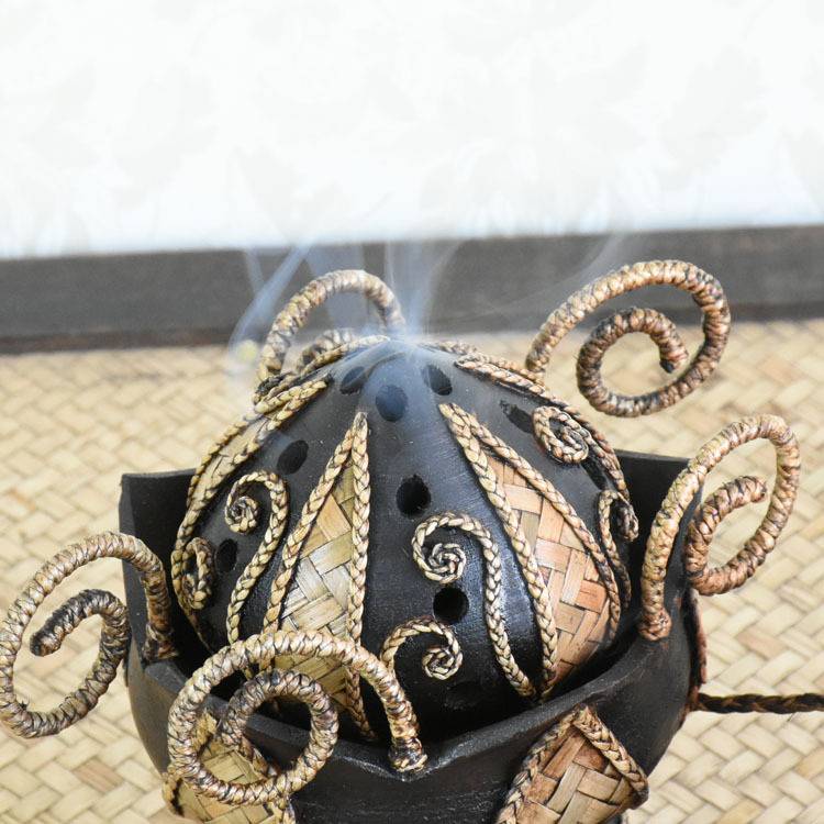 Thai elephant candlestick smoked incense burner Southeast Asian style home restaurant clubhouse decoration Thai decoration
