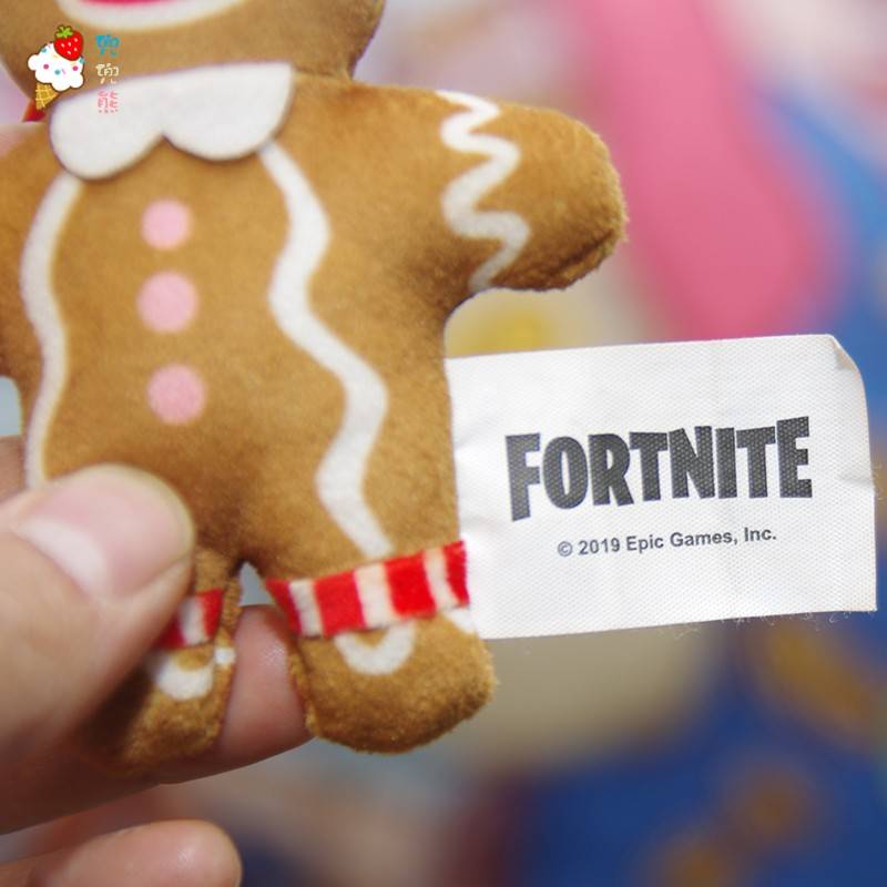 INS funny gingerbread man Christmas doll fortress night Fortnite soft monster plush toy pendant