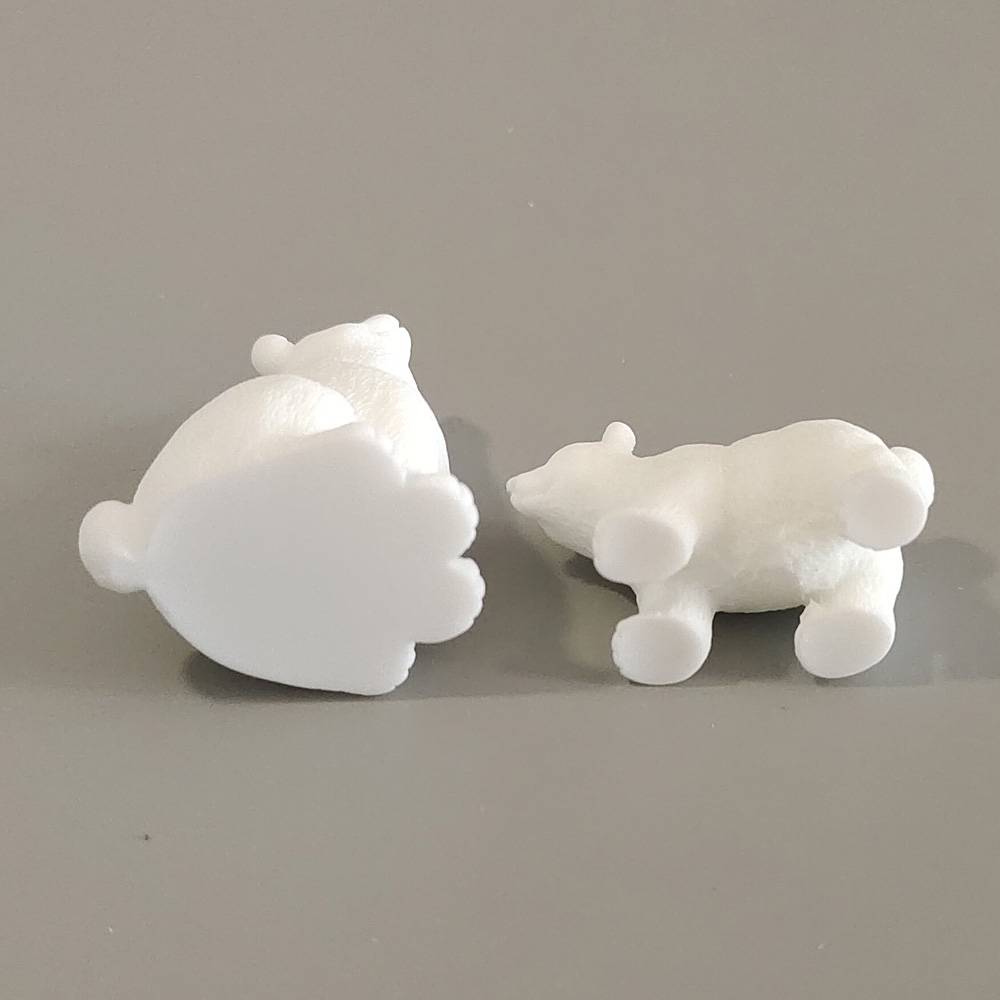 Prose simulation small animal polar bear little white bear resin succulent decorative micro -landscape hand -made model decoration