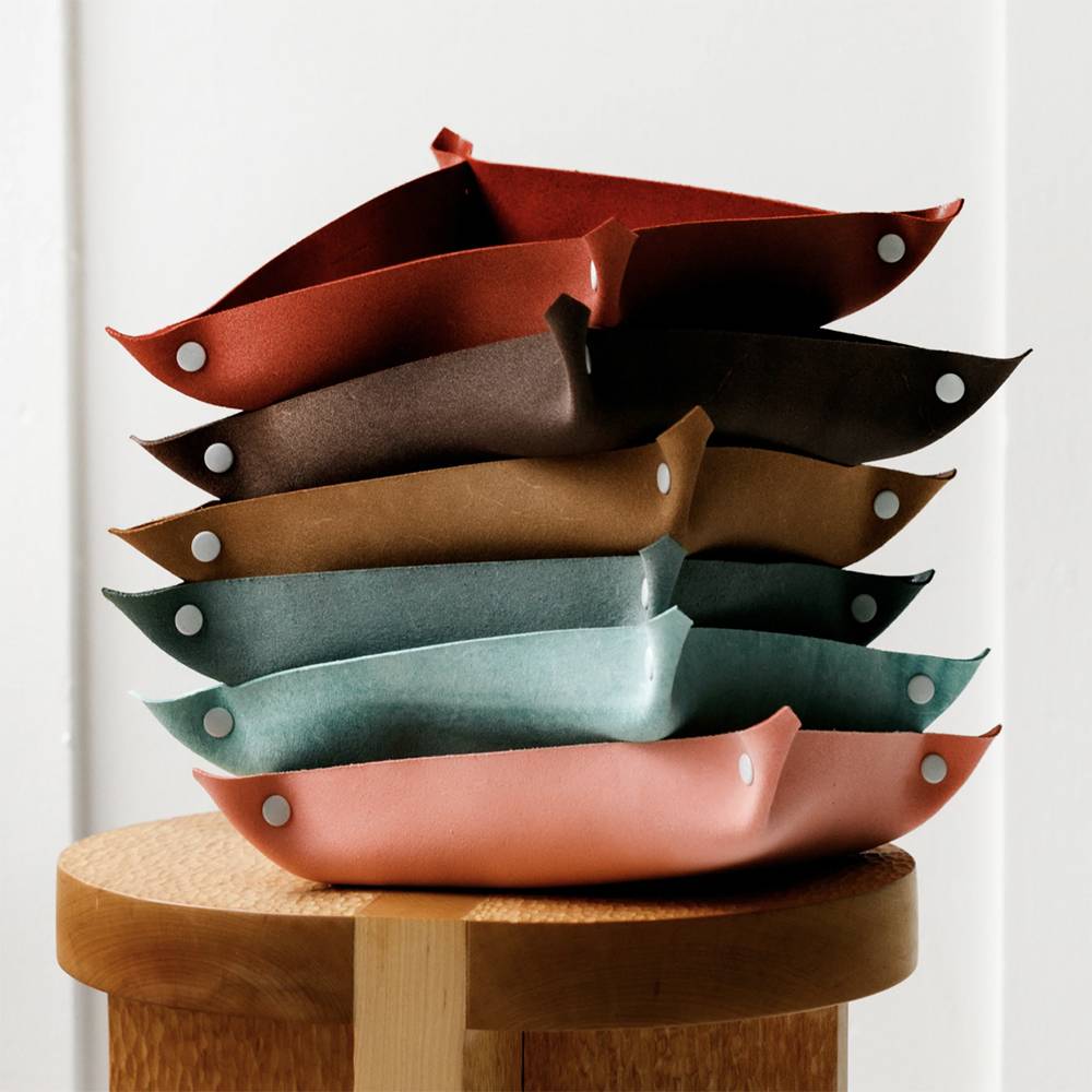 Hender Scheme storage tray Nissan cowhide