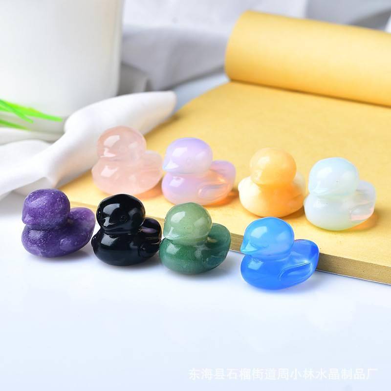 Cross -border mini -carved crystal duckling ornaments Crystal Crafts Office Swing