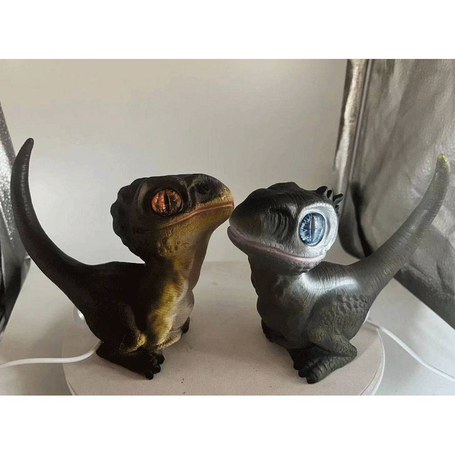 Cross -border new product Jurassic Mother Dinosaur Light Resin Crafts Crafts Light Light Decoration Swing Atmosphere Gift Gift Gifts