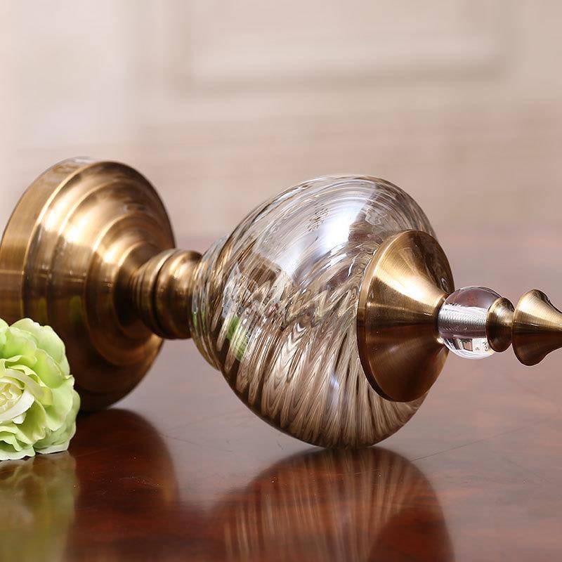 European -style living room TV cabinet soft decoration light luxury metal glass candy can creative American home wine cabinet decoration
