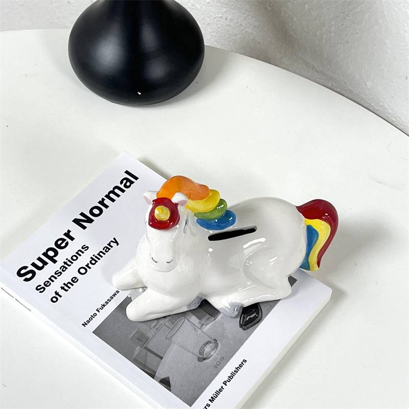 Export list!Ceramic unicorn saving money
