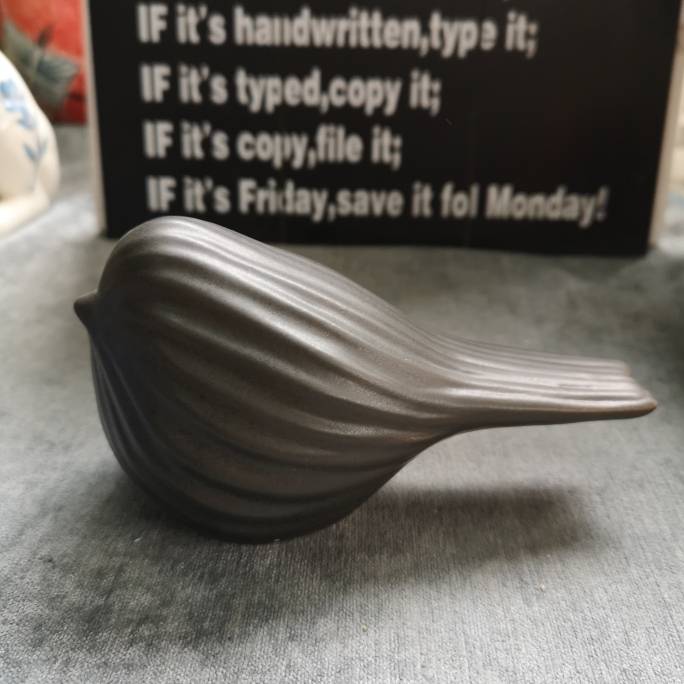 "Ink Porcelain" Porcelain Crafts Crafts Ceramic Dark Coffee Bird Swing Decoration